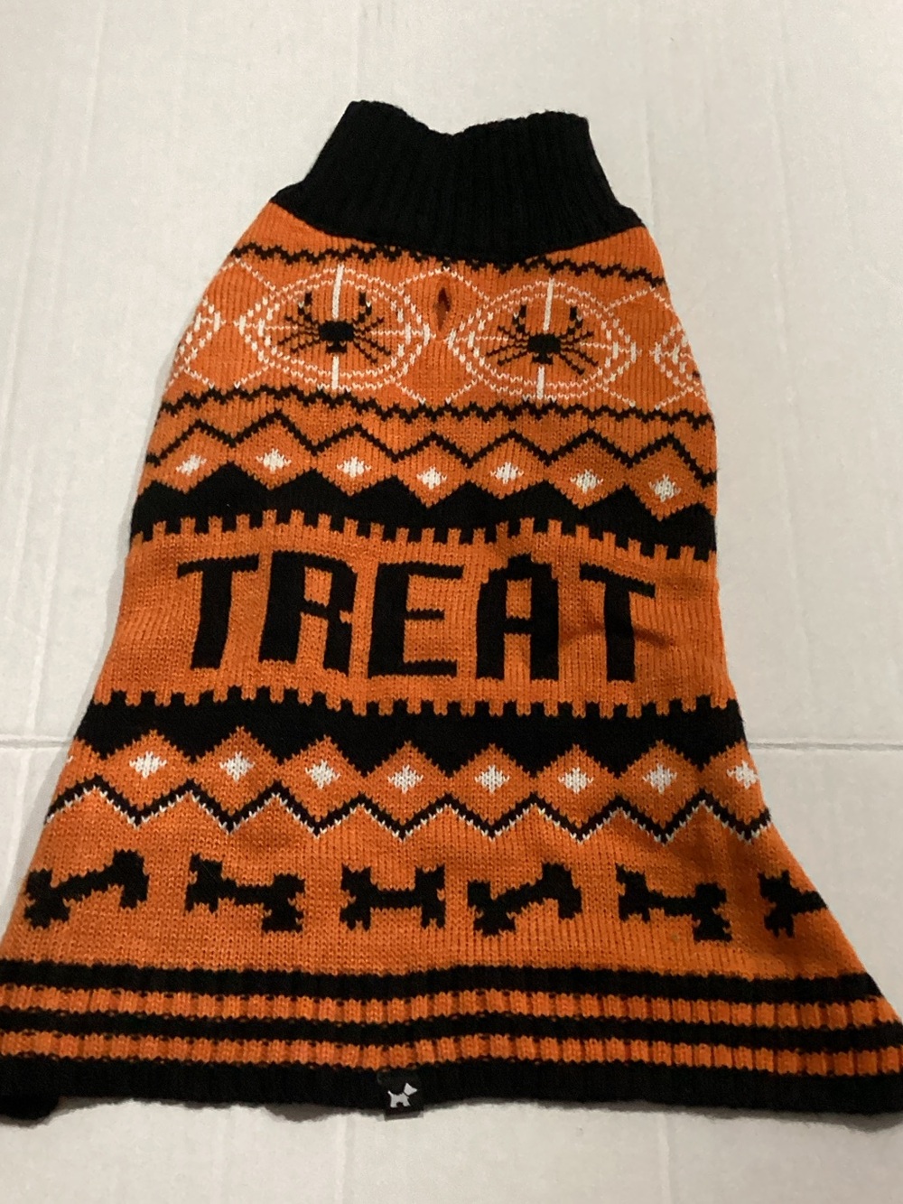 Halloween 'TREAT' Knit Dog Sweater - Orange & Black